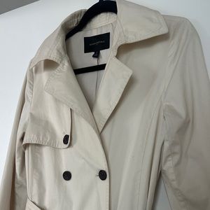 Banana republic trench  coat white